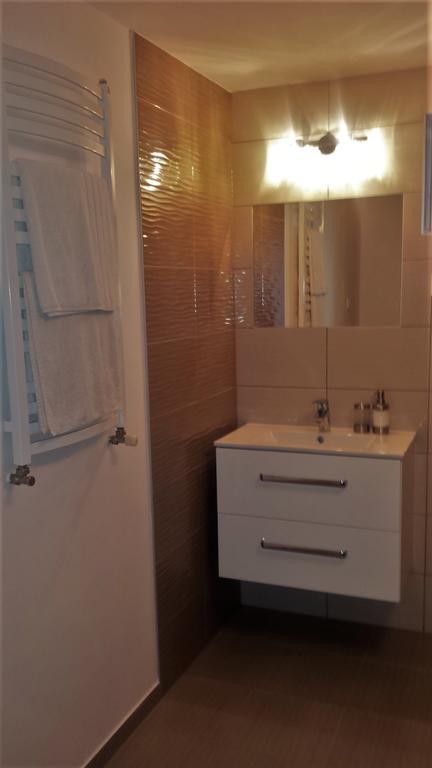 Gawra * Kołobrzeg