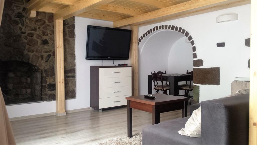 Apartment Gawra *